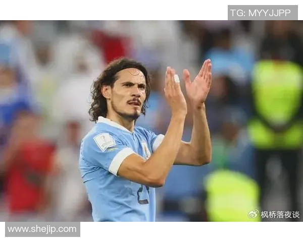 乌拉圭足球传奇球星回顾与现役球员表现分析